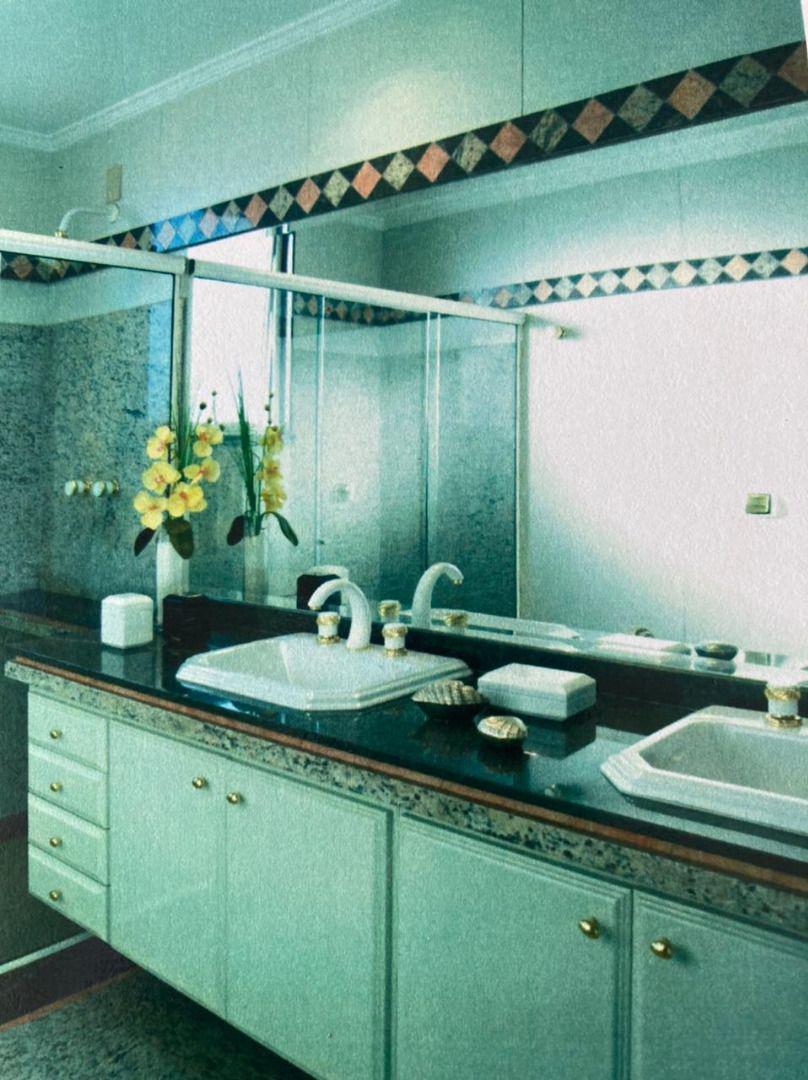 Apartamento, Centro, 4 Quartos, 2 Vagas, 2 Suítes