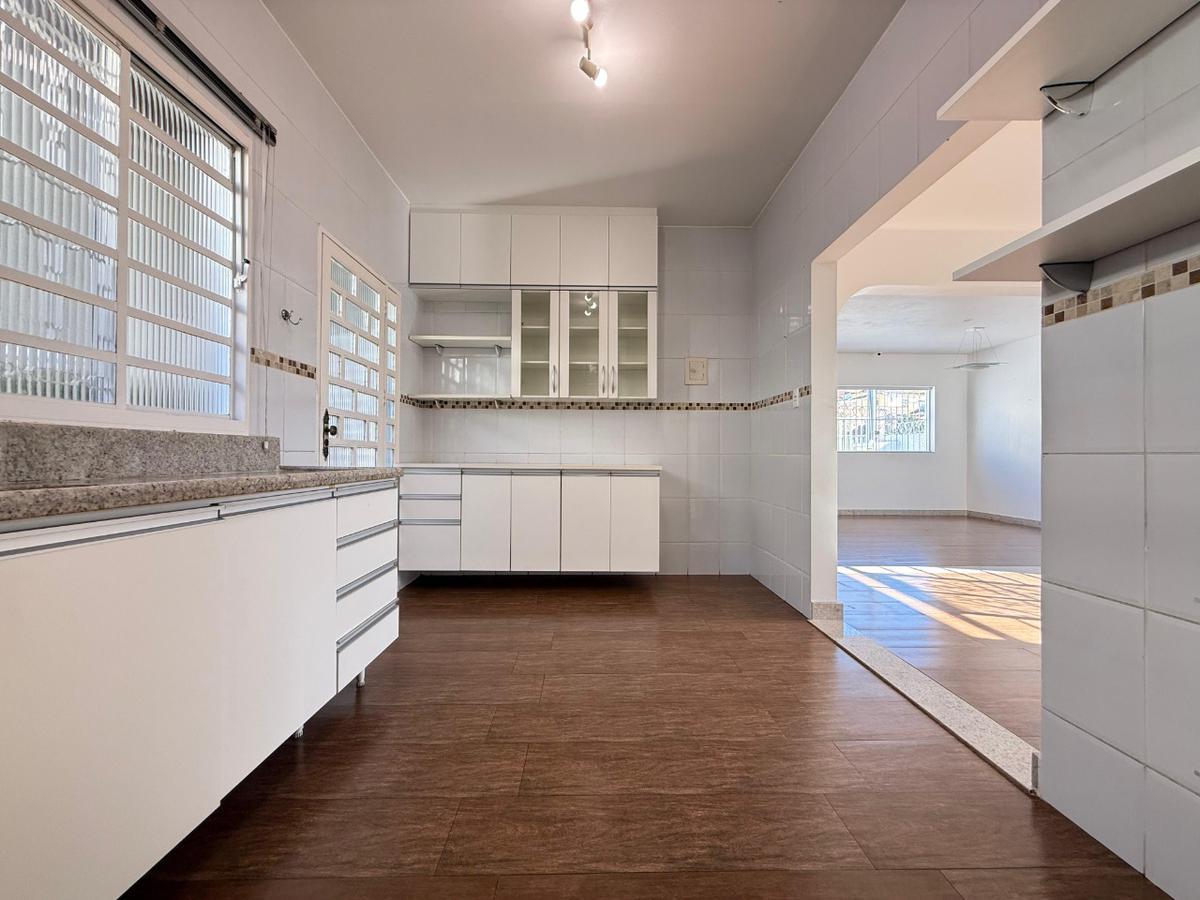 Casa, Santa Amélia, 3 Quartos, 2 Vagas, 1 Suíte