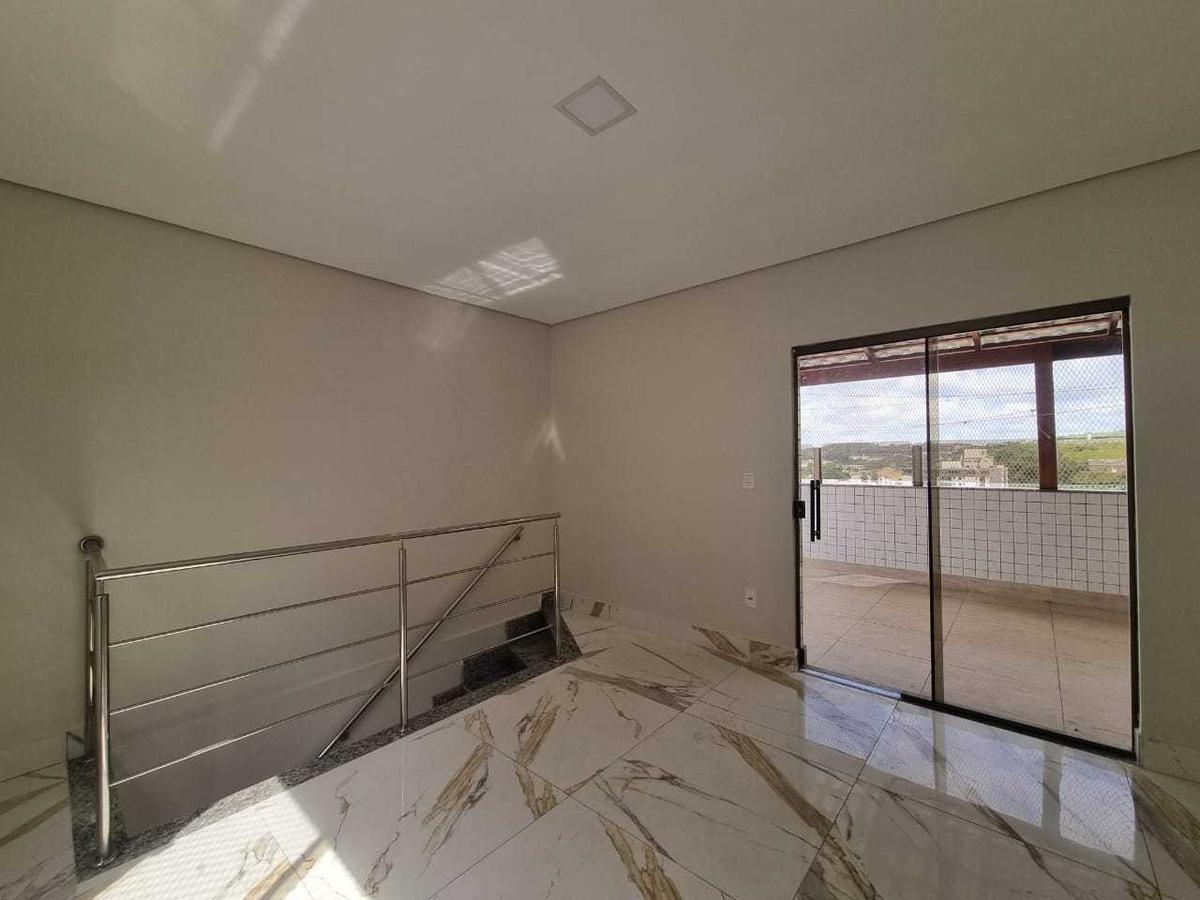 Cobertura, Jardim Riacho das Pedras, 3 Quartos, 2 Vagas, 1 Suíte