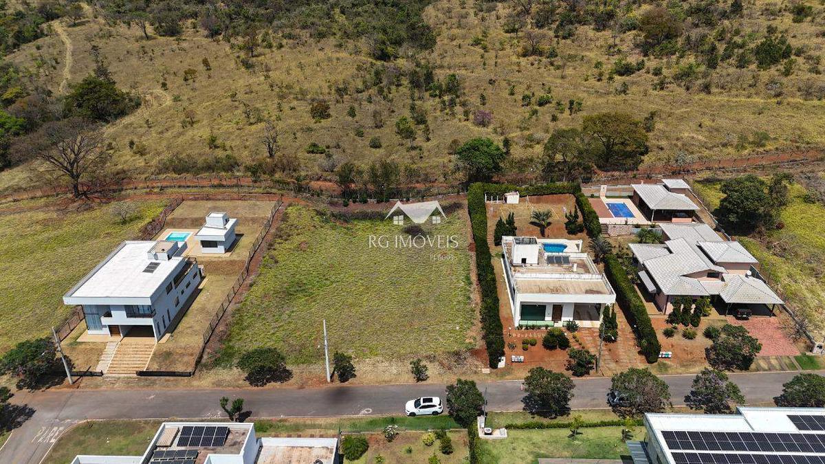Lote, Condomínio Serra dos Bandeirantes, 0 Quarto, 0 Vaga