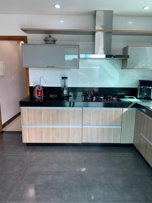 Casa, Cabral, 4 Quartos, 4 Vagas, 1 Suíte