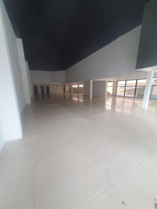 Andar, Estoril, 0 Quarto, 15 Vagas