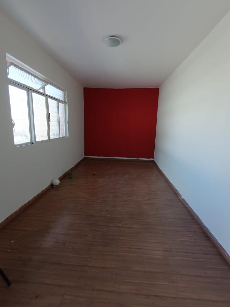 Casa, Sagrada Família, 3 Quartos, 1 Vaga, 1 Suíte