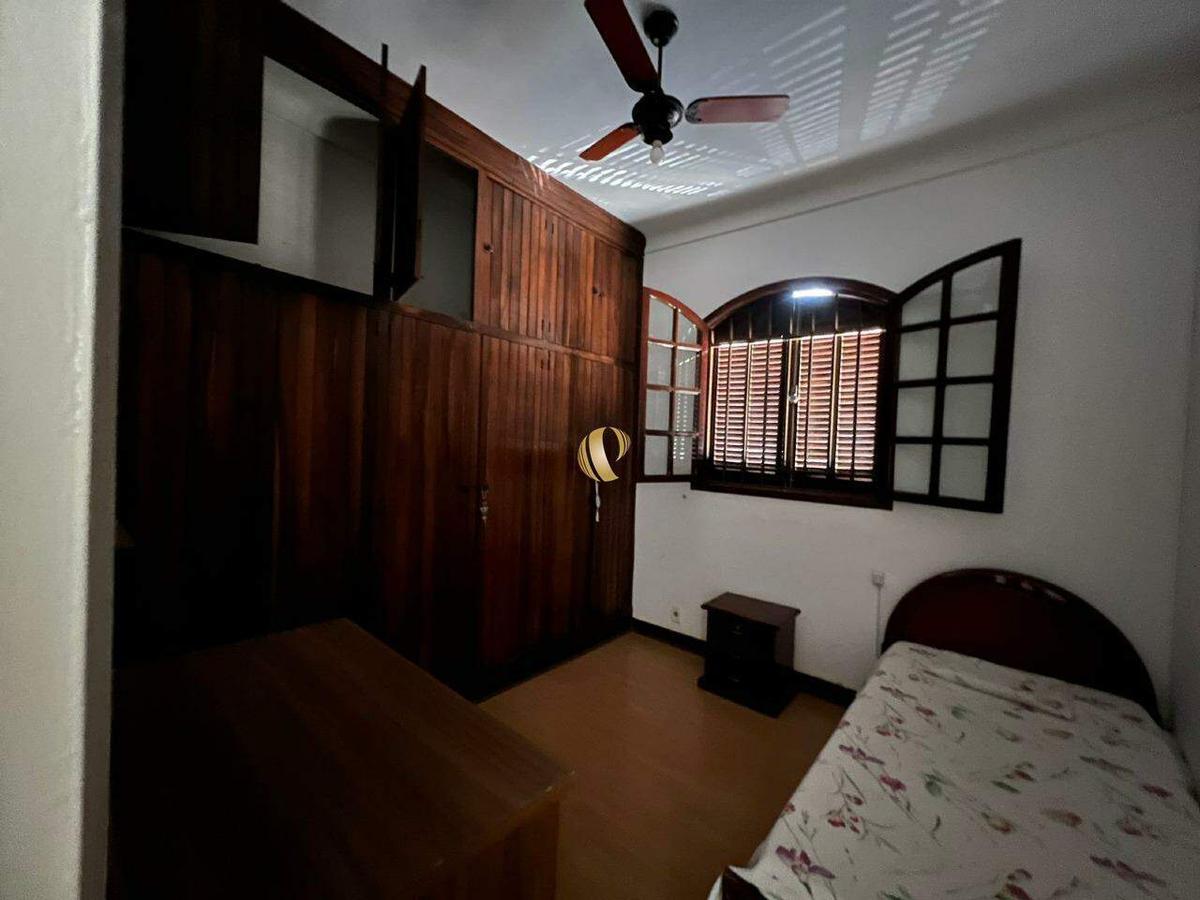 Casa, Centro, 8 Quartos, 3 Vagas