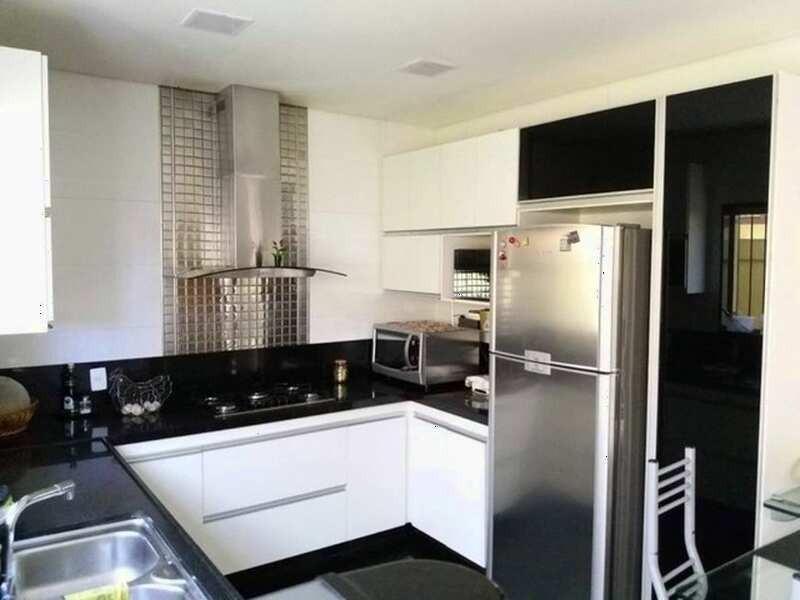 Casa, Colégio Batista, 4 Quartos, 3 Vagas, 2 Suítes