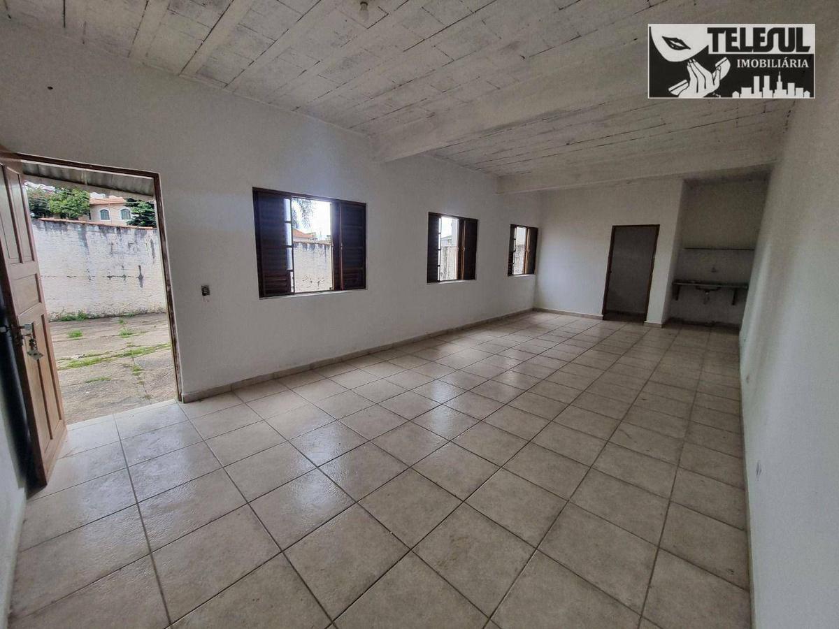 Casa, Vila Martins, 1 Quarto, 0 Vaga