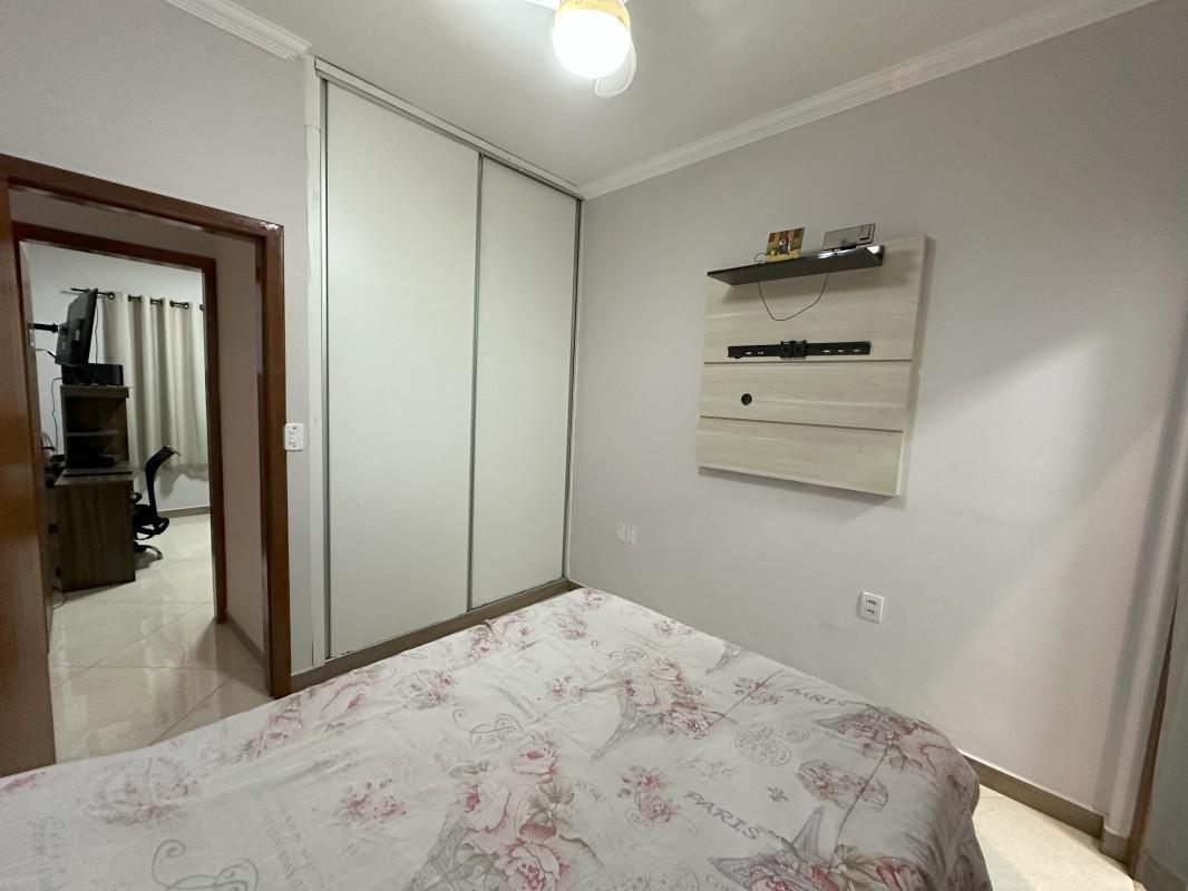 Casa, Vila Santa Luzia, 3 Quartos, 1 Vaga, 1 Suíte