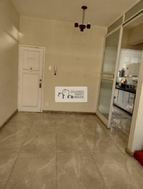 Apartamento, Centro, 3 Quartos, 0 Vaga, 1 Suíte