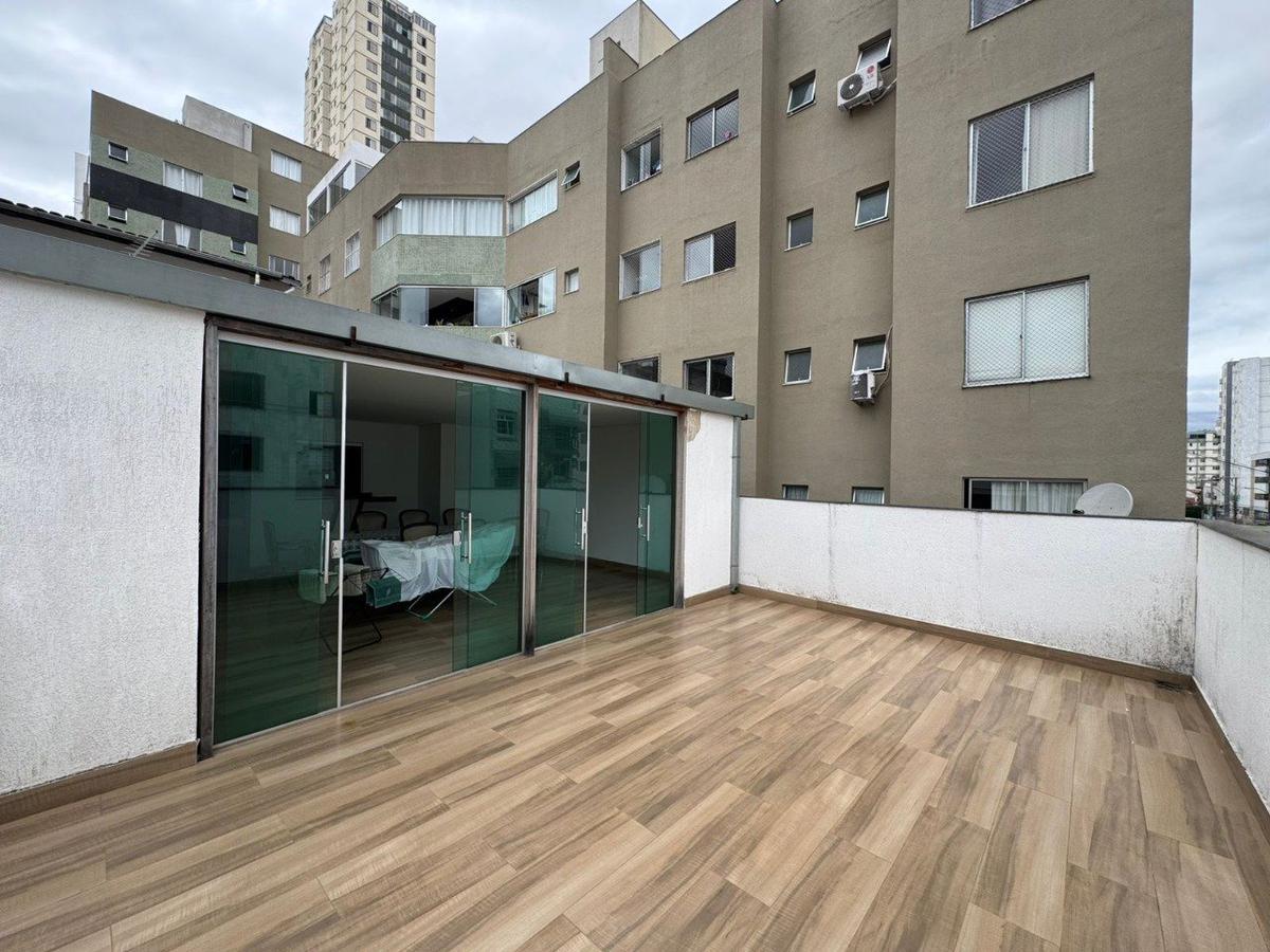 Casa, Floresta, 5 Quartos, 2 Vagas, 2 Suítes