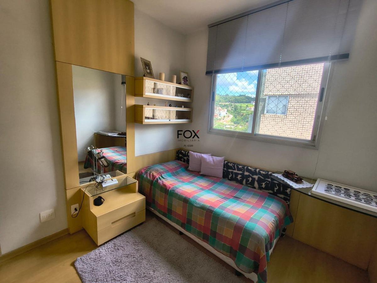 Apartamento, Vila Paris, 4 Quartos, 2 Vagas, 1 Suíte