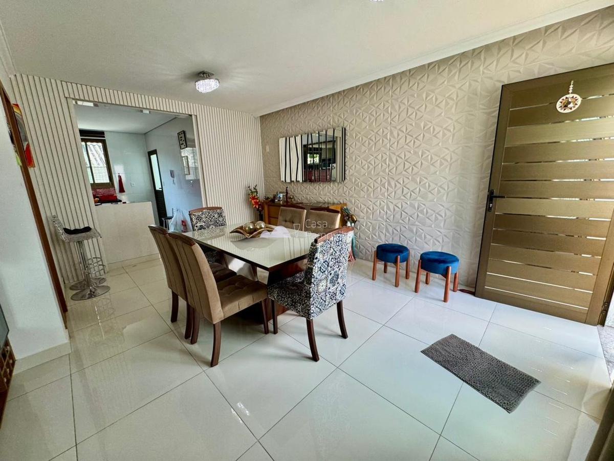 Casa, Trevo, 3 Quartos, 3 Vagas, 1 Suíte