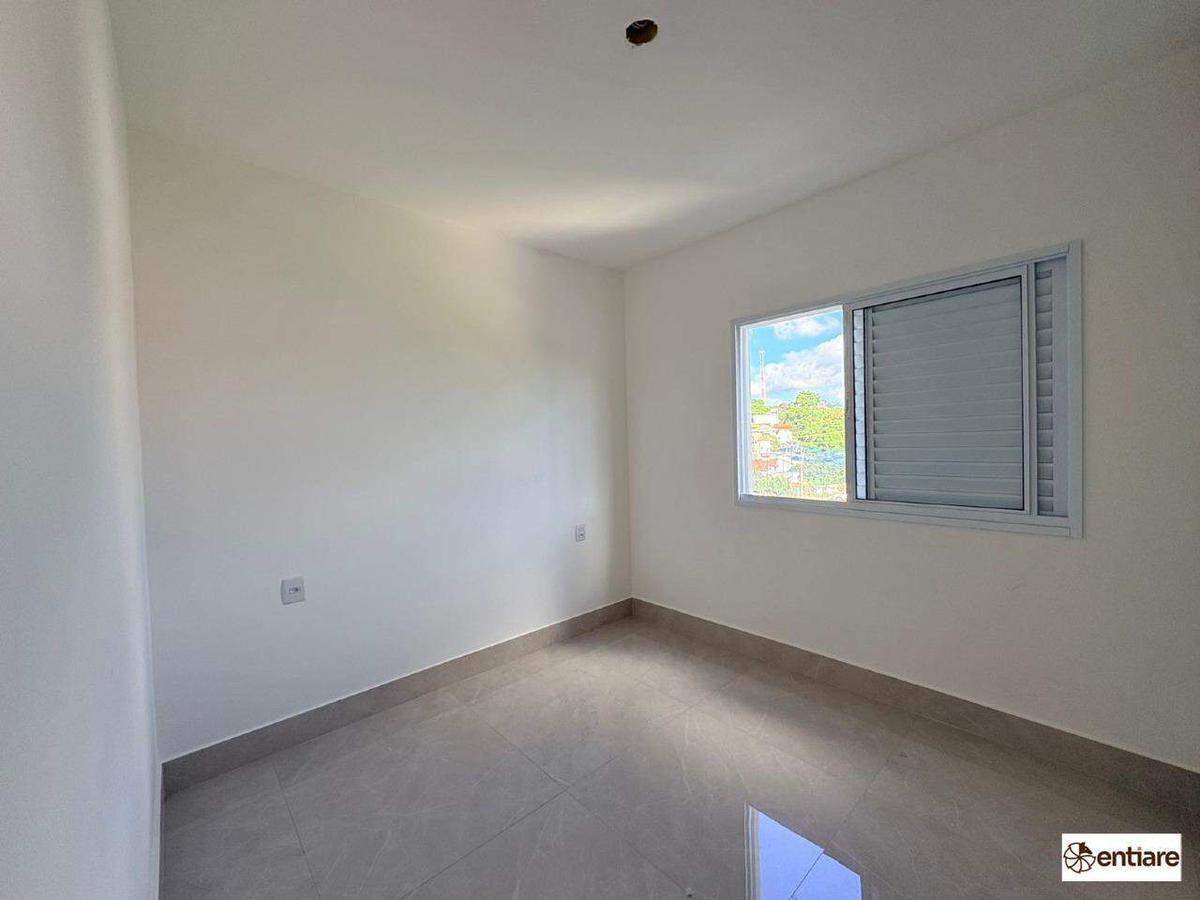 Apartamento, Centro, 2 Quartos, 2 Vagas, 1 Suíte