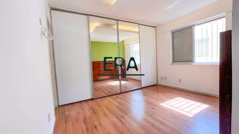 Apartamento, Vila Paris, 4 Quartos, 2 Vagas, 1 Suíte