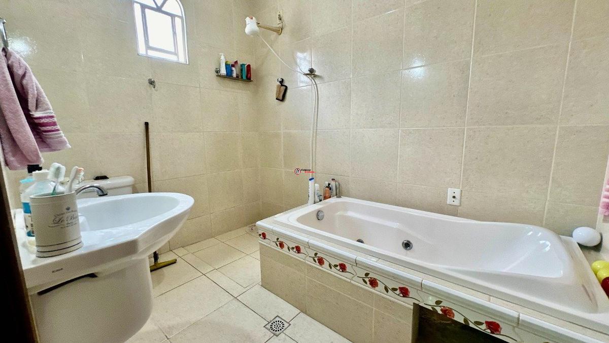 Casa, Copacabana, 3 Quartos, 8 Vagas, 3 Suítes