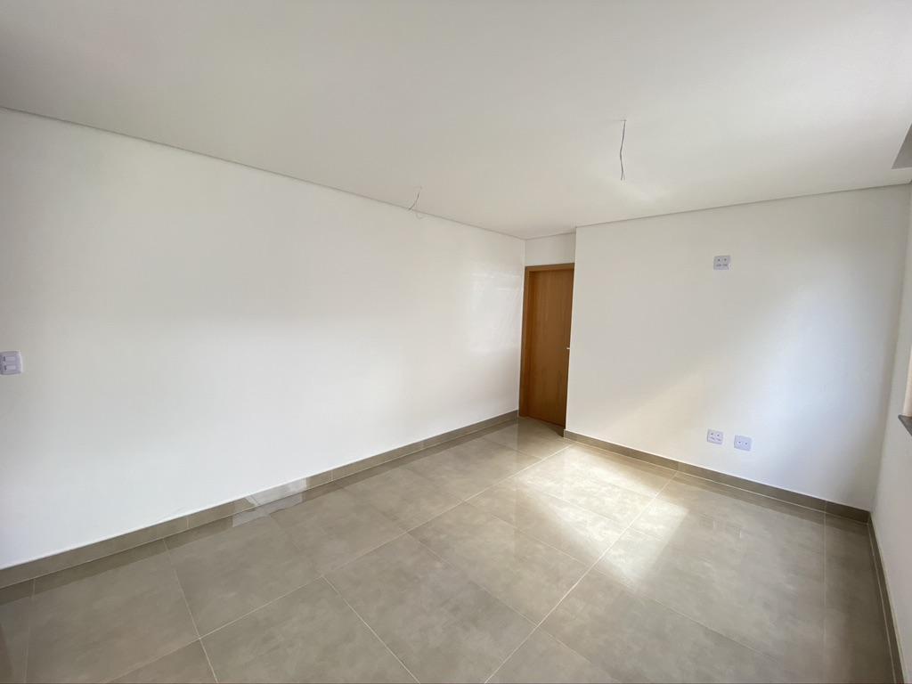 Apartamento, Caiçaras, 3 Quartos, 4 Vagas, 1 Suíte