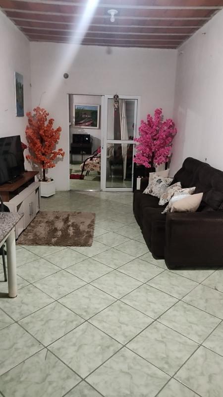 Casa, Industrial, 4 Quartos, 1 Vaga, 1 Suíte