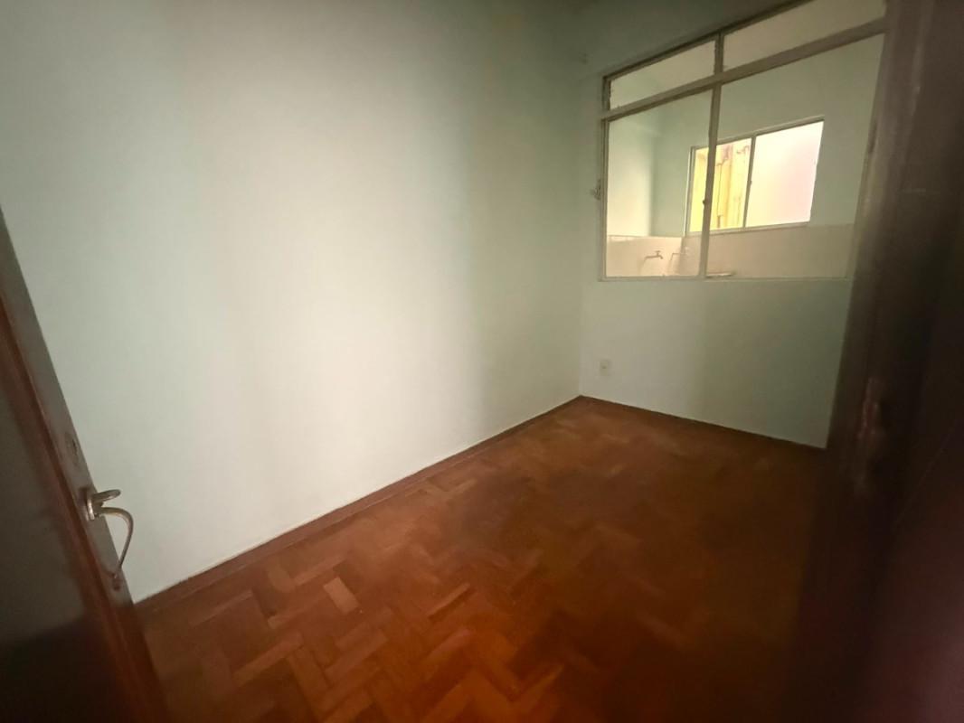 Apartamento, Centro, 2 Quartos, 0 Vaga