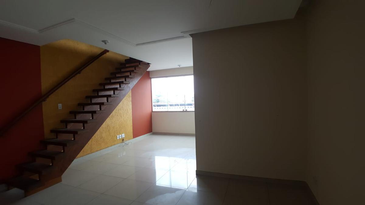 Cobertura, Jardim Riacho das Pedras, 3 Quartos, 2 Vagas, 1 Suíte