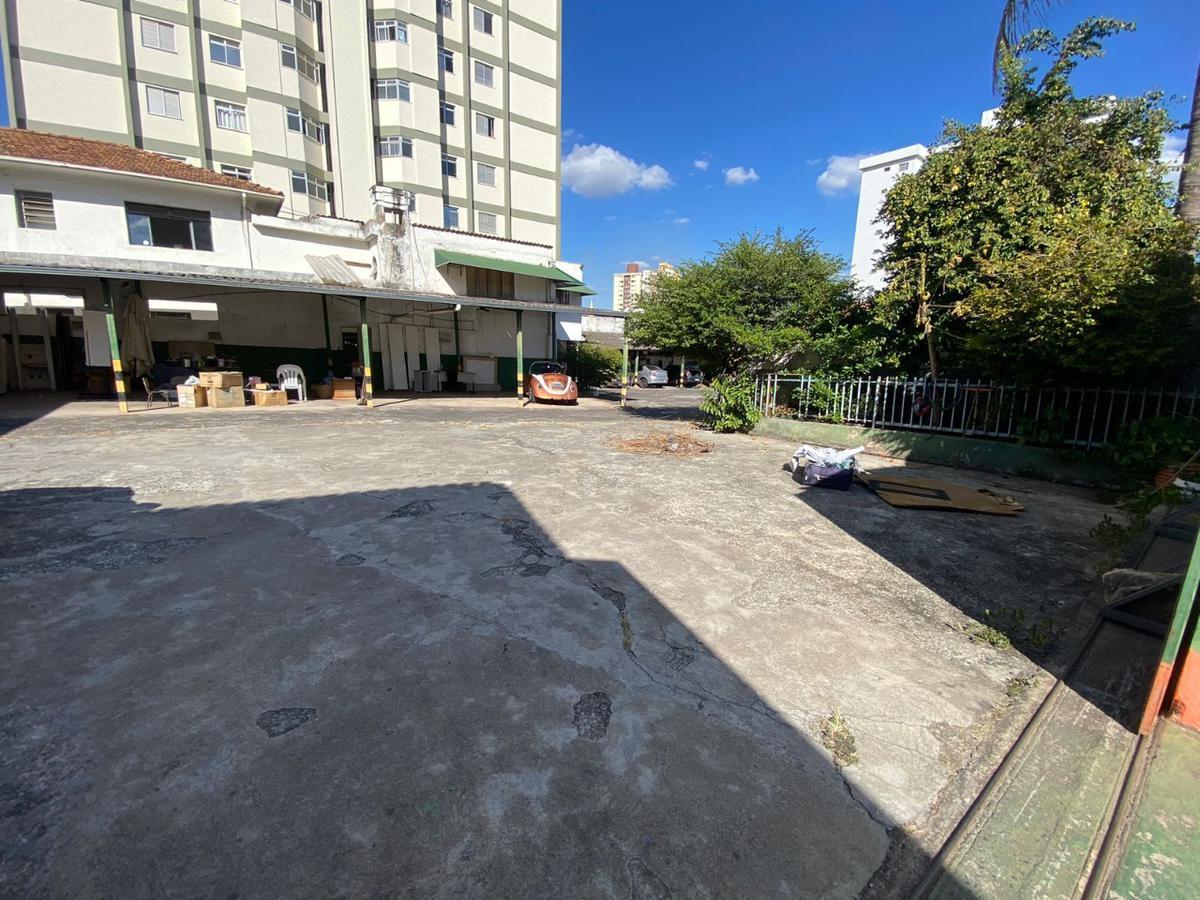 Lote, Colégio Batista, 0 Quarto, 0 Vaga, 2 Suítes