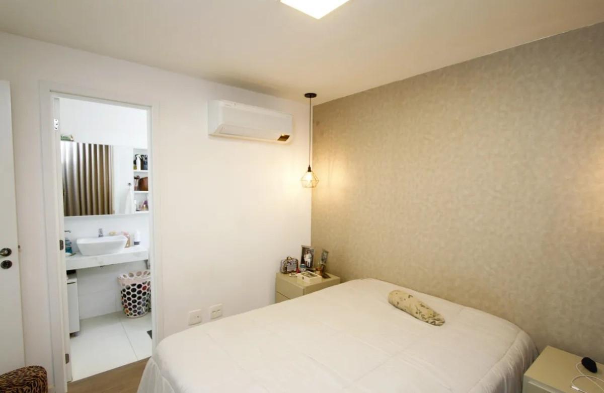 Cobertura, Prado, 2 Quartos, 3 Vagas, 1 Suíte