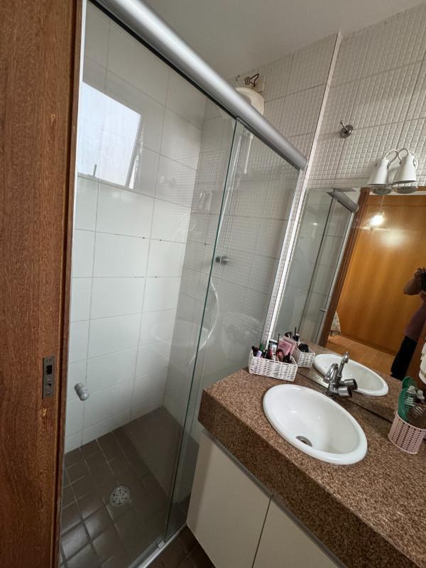 Apartamento, Sagrada Família, 2 Quartos, 1 Vaga, 1 Suíte