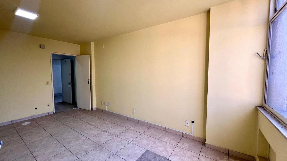 Sala, Centro, 0 Quarto, 0 Vaga