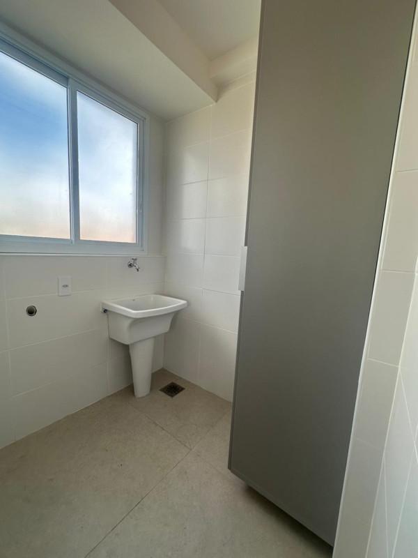 Apartamento, Esplanada, 2 Quartos, 1 Vaga, 1 Suíte