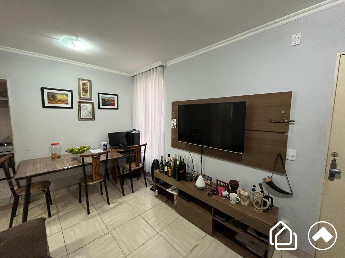 Apartamento, Jardim América, 2 Quartos, 1 Vaga