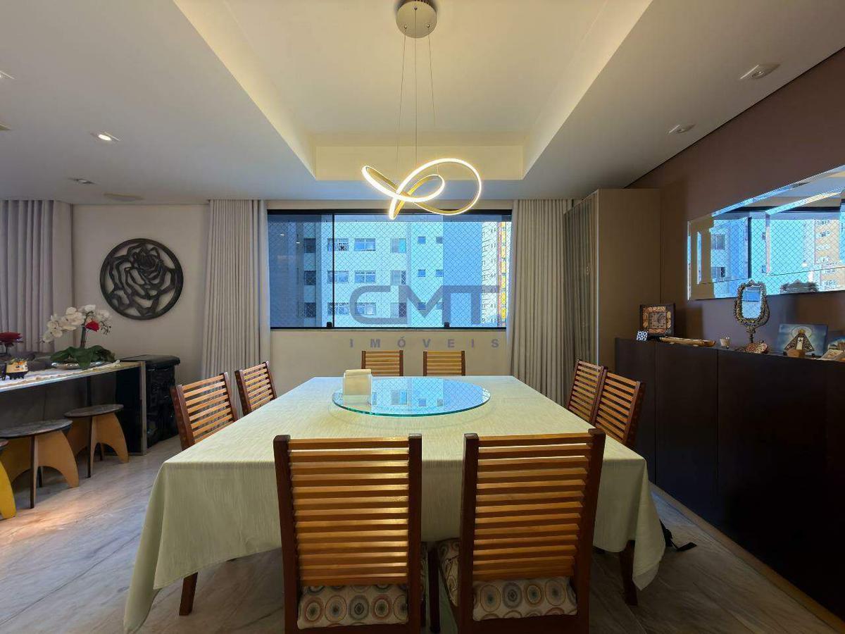 Apartamento, Funcionários, 4 Quartos, 2 Vagas, 2 Suítes