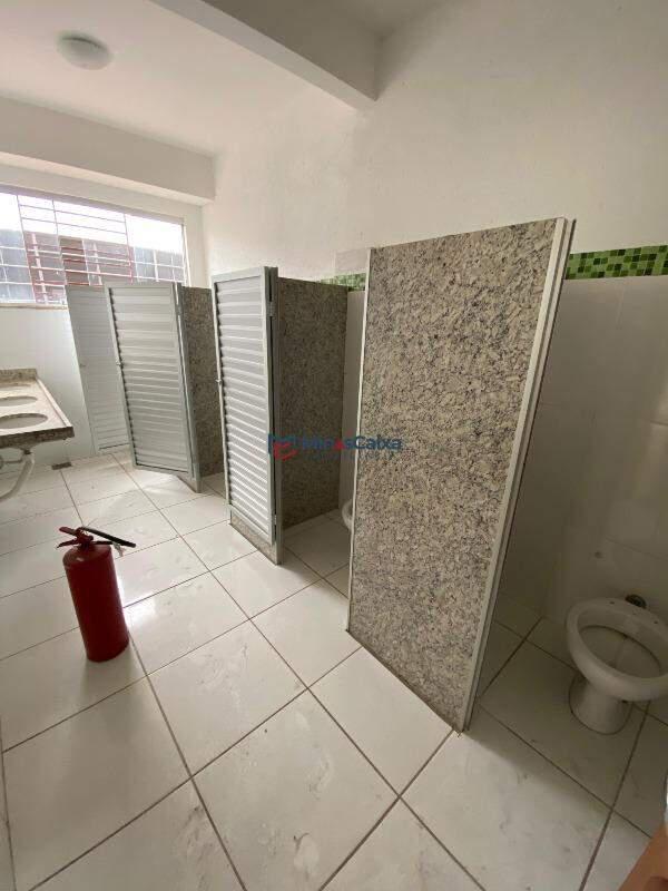 Prédio, Funcionários, 0 Quarto, 3 Vagas