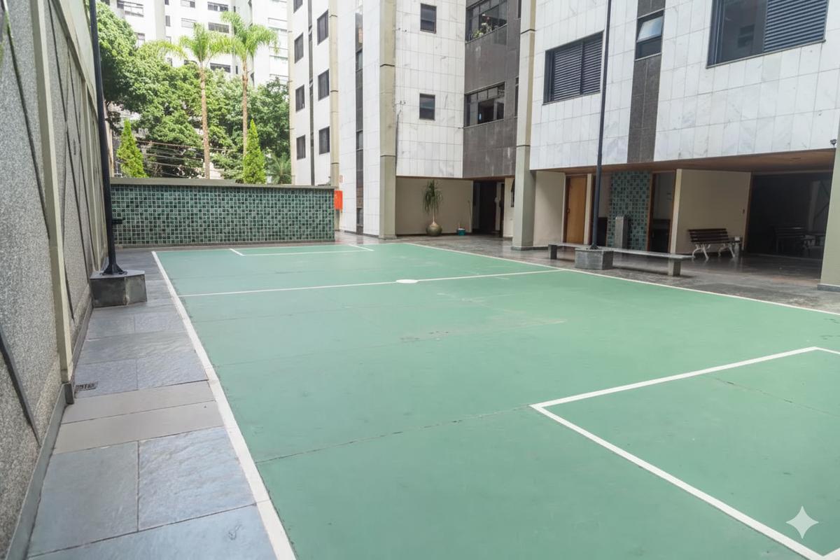 Apartamento, Funcionários, 4 Quartos, 4 Vagas, 2 Suítes