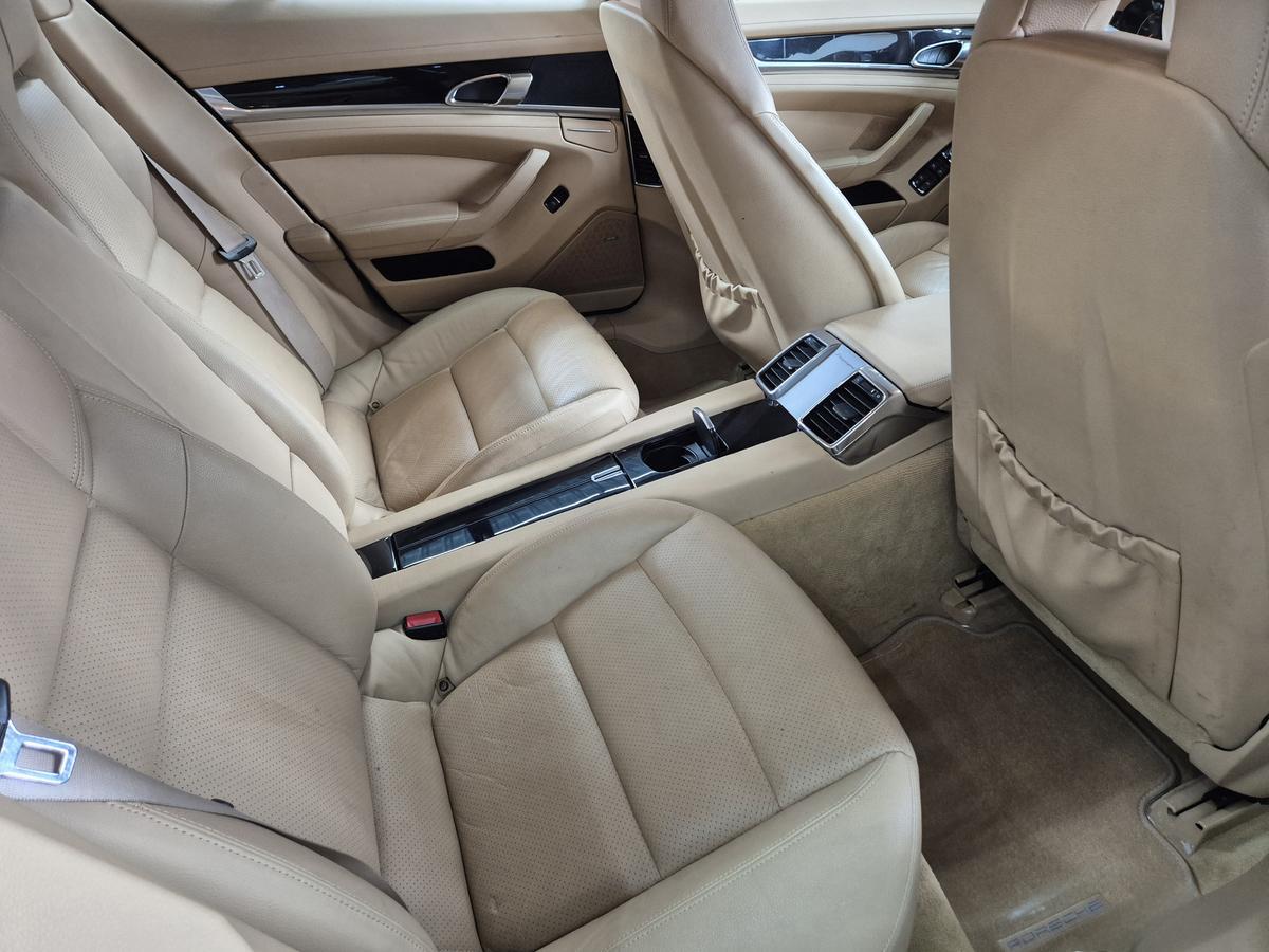 Porsche Panamera Turbo S 4.8