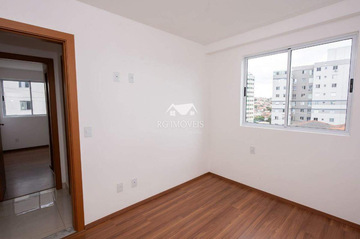 Apartamento, Miramar (barreiro), 2 Quartos, 1 Vaga, 1 Suíte