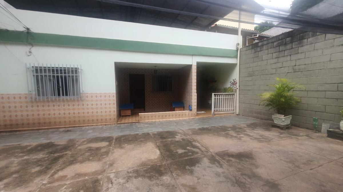 Casa, Dom Bosco, 7 Quartos, 4 Vagas, 1 Suíte