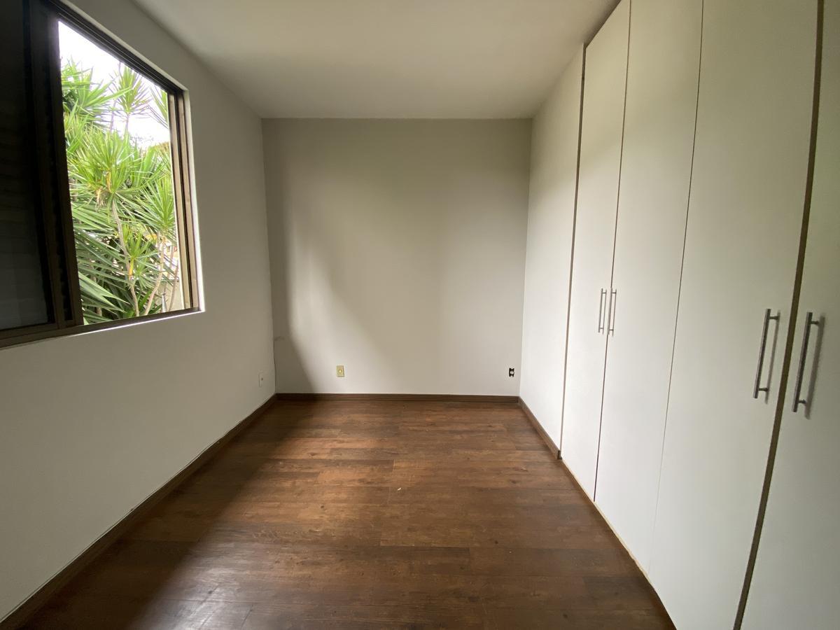 Casa, Castelo, 4 Quartos, 2 Vagas, 2 Suítes