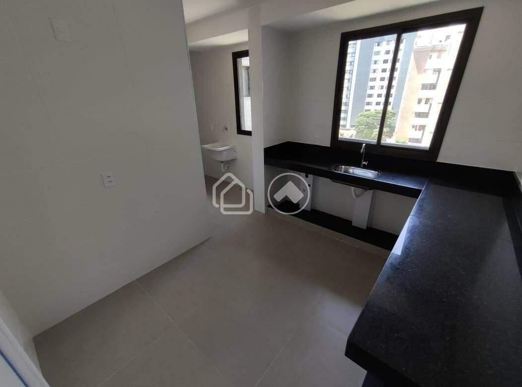 Apartamento, Serra, 4 Quartos, 3 Vagas, 2 Suítes
