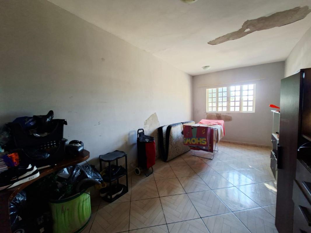 Casa, Araguaia, 4 Quartos, 3 Vagas, 1 Suíte