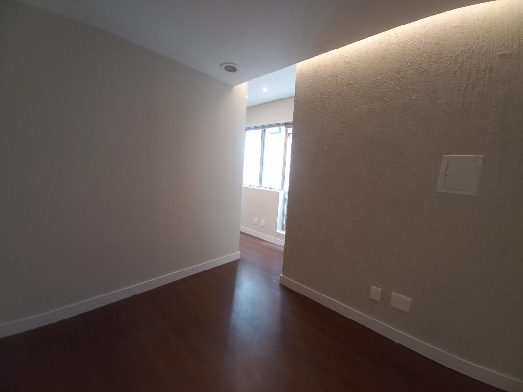 Sala, Santa Efigênia, 0 Quarto, 1 Vaga