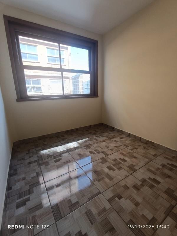 Apartamento, Centro, 2 Quartos, 0 Vaga