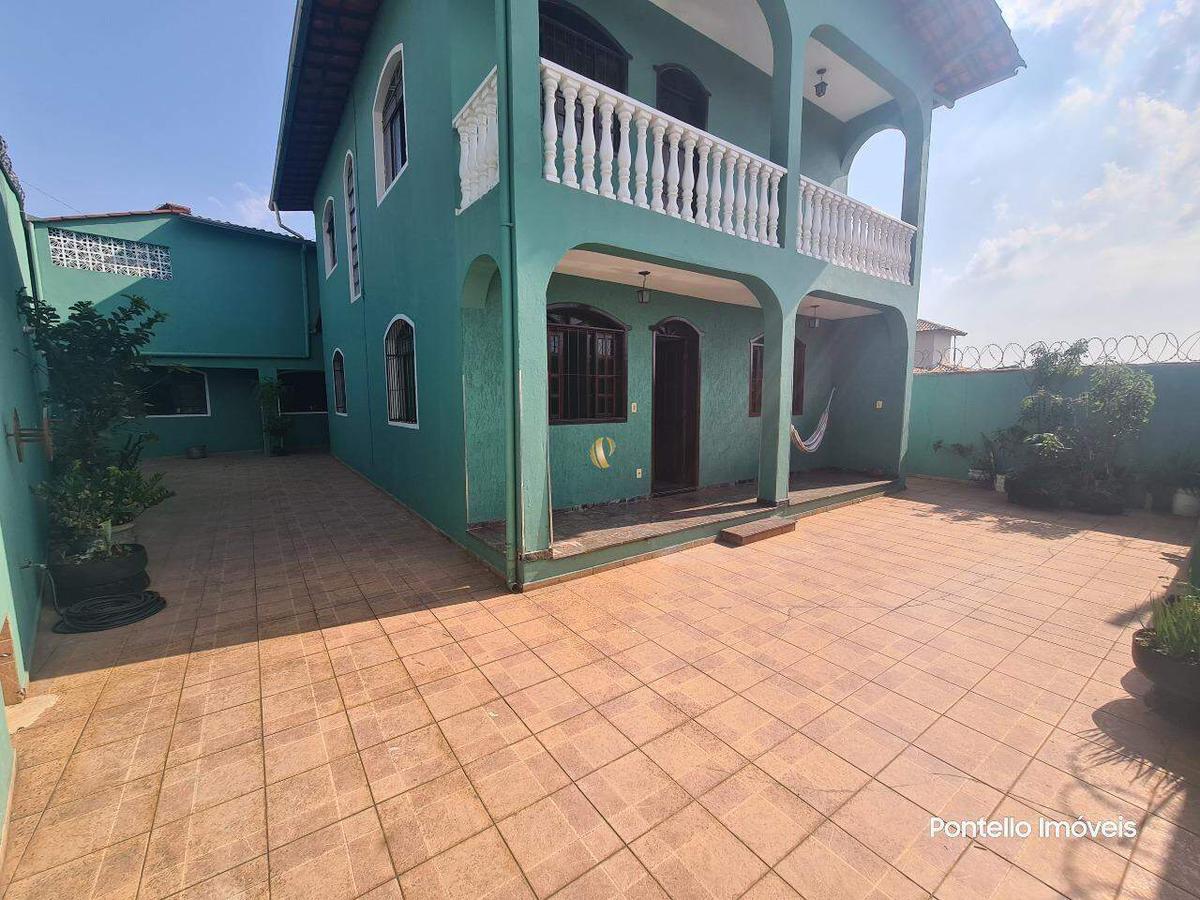 Casa, Ermelinda, 4 Quartos, 4 Vagas, 1 Suíte