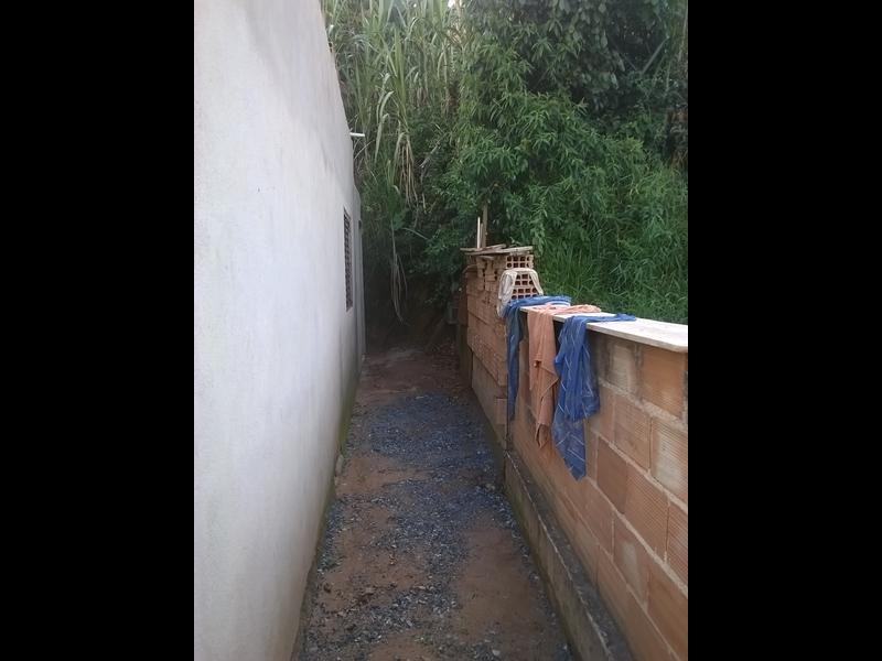 Casa, Morro da Cruz, 2 Quartos, 2 Vagas