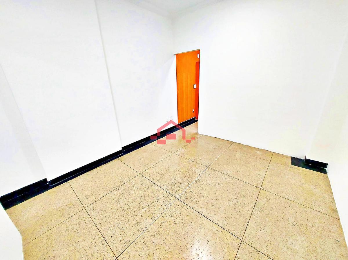 Sala, Barro Preto, 0 Quarto, 0 Vaga