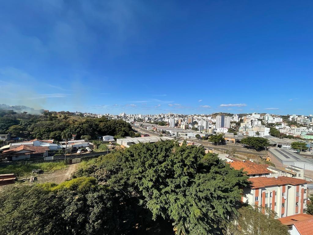 Cobertura, Serrano, 4 Quartos, 2 Vagas, 2 Suítes
