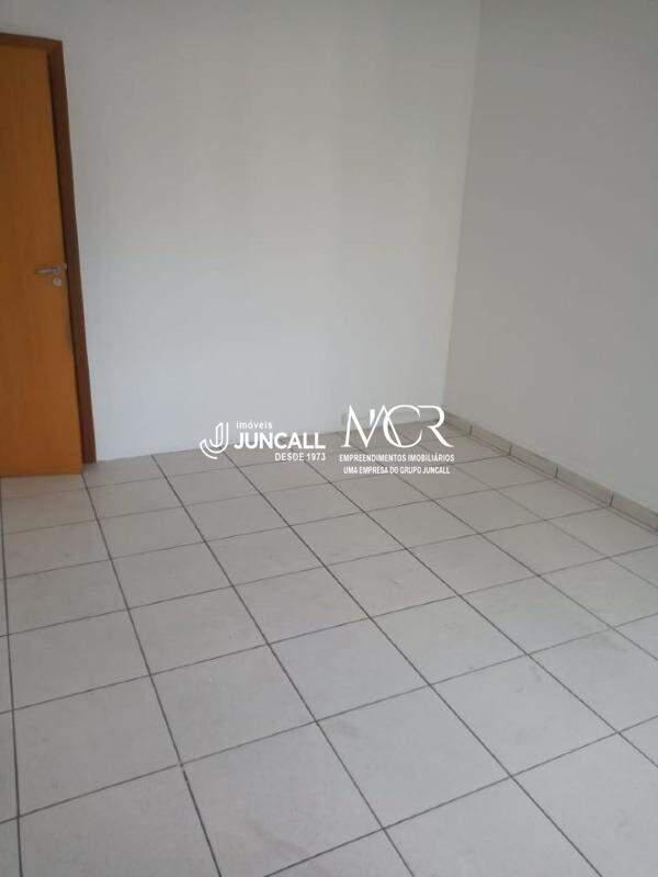 Sala, Funcionários