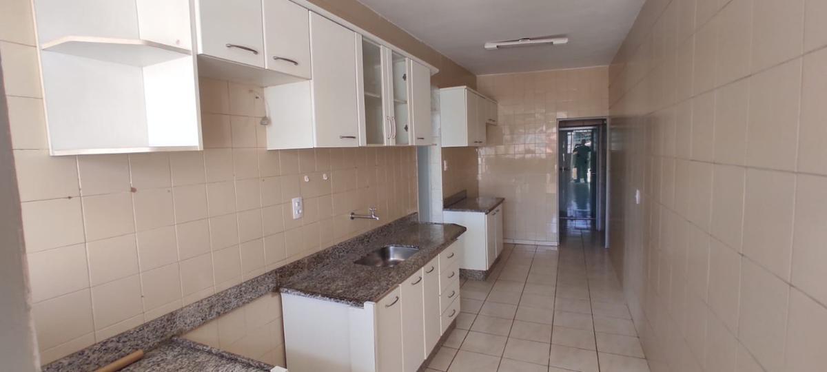 Casa, Sagrada Família, 3 Quartos, 4 Vagas