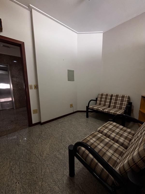 Sala, Funcionários, 0 Quarto, 1 Vaga