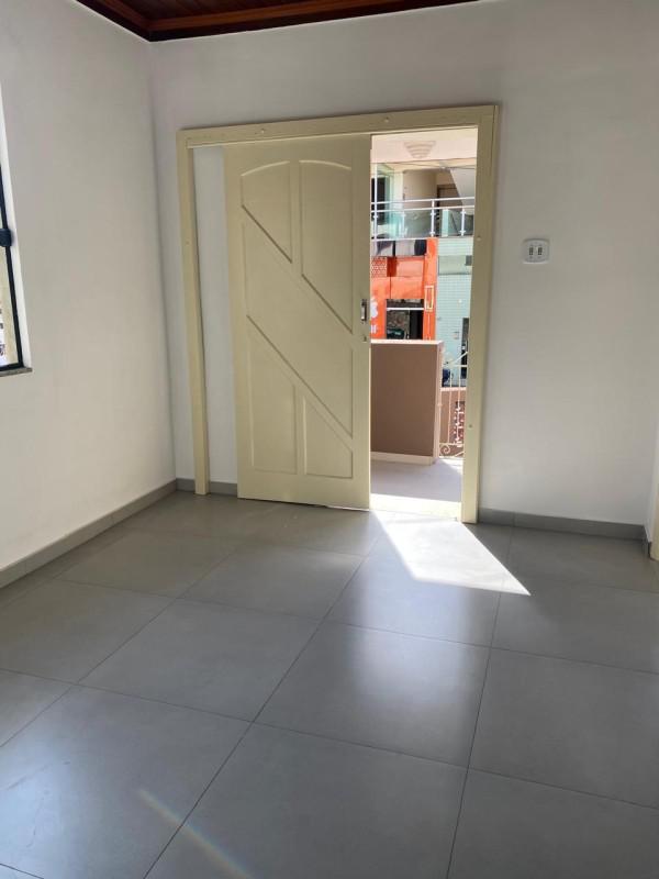 Casa, Centro, 4 Quartos, 2 Vagas