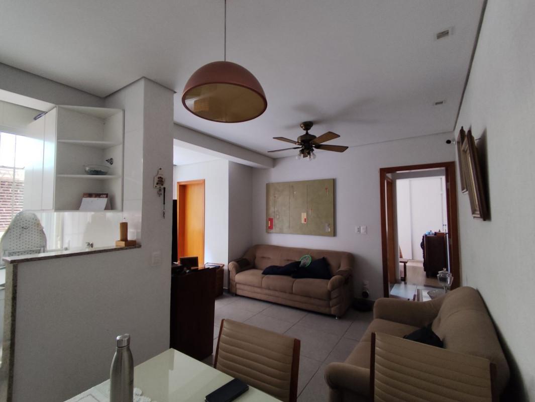 Casa, Padre Eustáquio, 7 Quartos, 4 Vagas, 2 Suítes