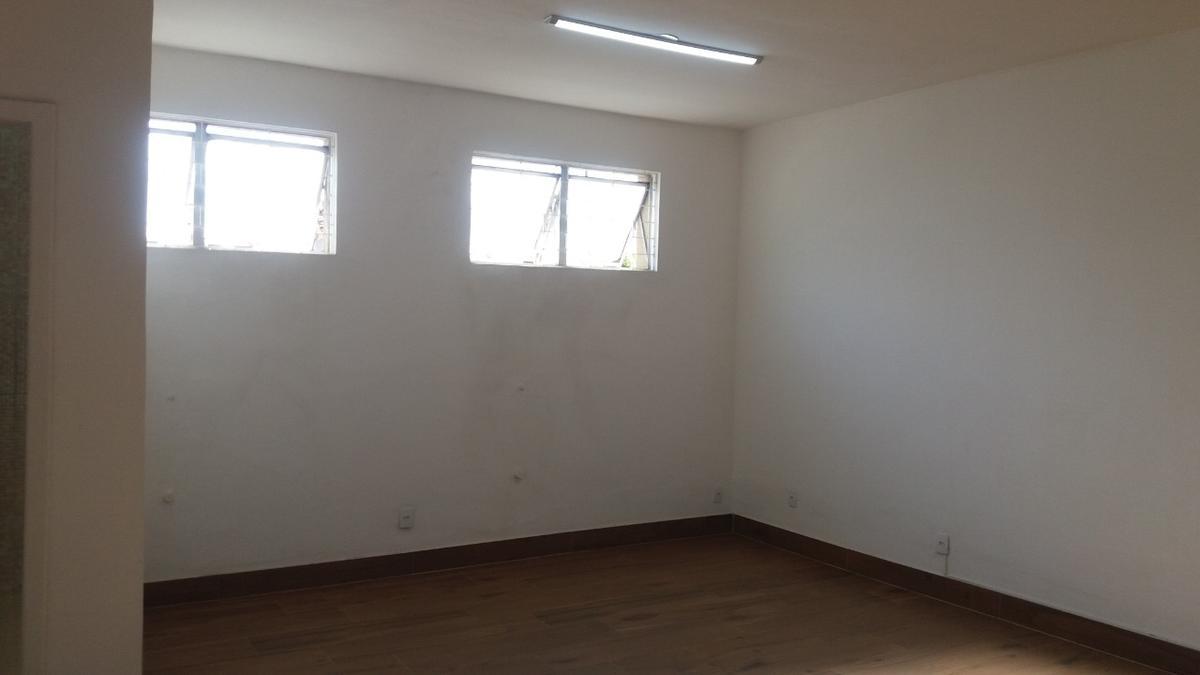 Andar, Gutierrez, 0 Quarto, 0 Vaga