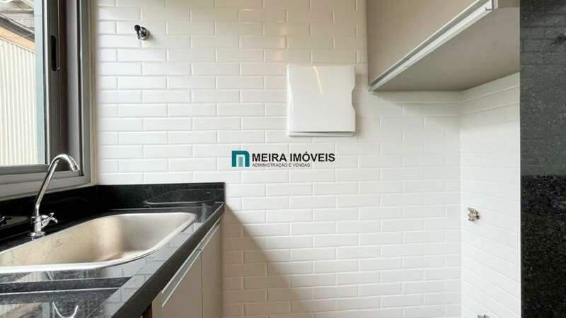 Apartamento, Funcionários, 2 Quartos, 2 Vagas, 1 Suíte